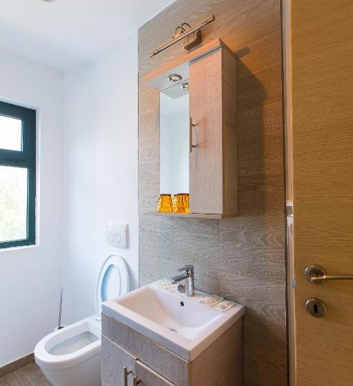 Standard Studio Havsutsikt, Blumarine