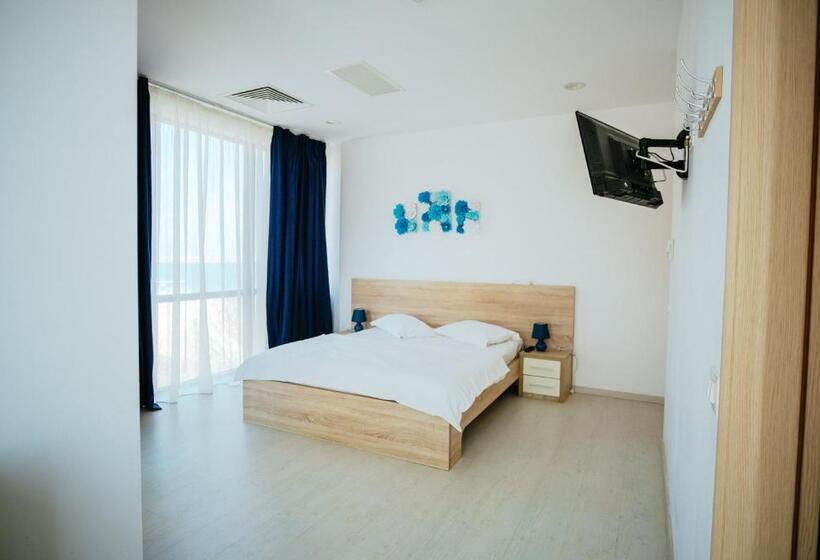 Standardrum, Blumarine