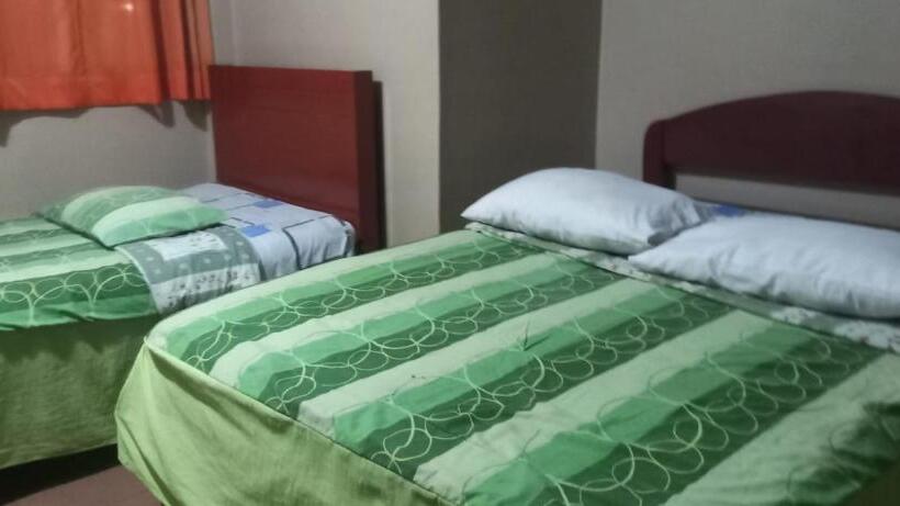 اتاق خانوادگی, Hostal Aventura