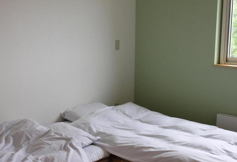 带共用浴室的标准房间, Niseko Guesthouse Nalu