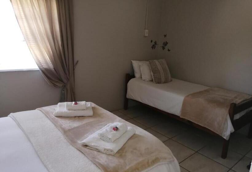 דירת חדר, Swartberg Guest House