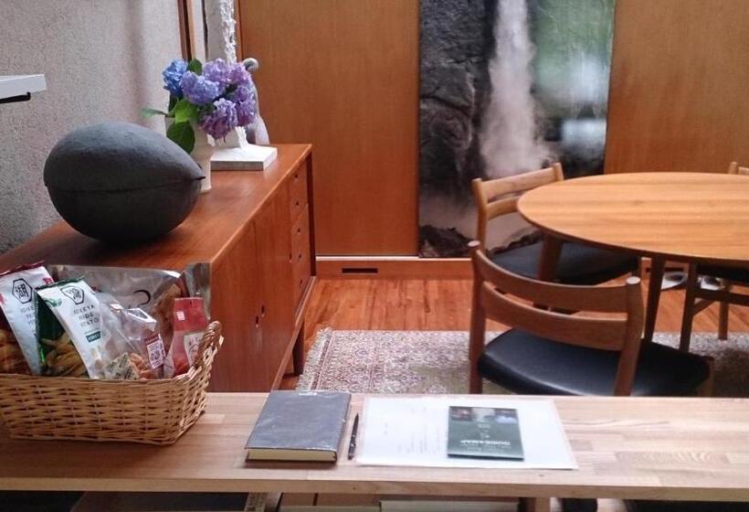 Номер Superior Вид на Сад, Tajimi Guest House