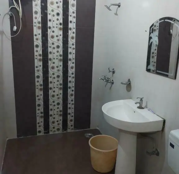اتاق خانوادگی, Kohli Niwas