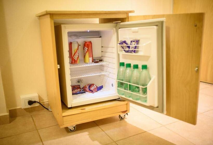 デラックストリプルルーム, Avemar Apart