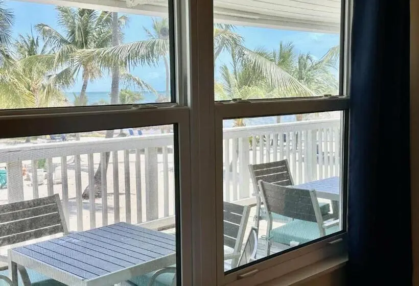 オーシャンビュースタンダードルーム, Matecumbe Resort