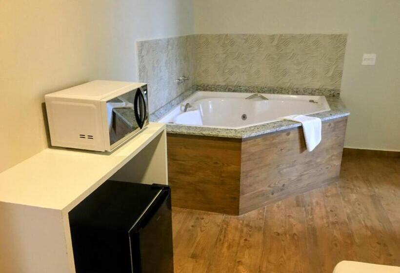 デラックススイート, Pousada Riacho Da Areia