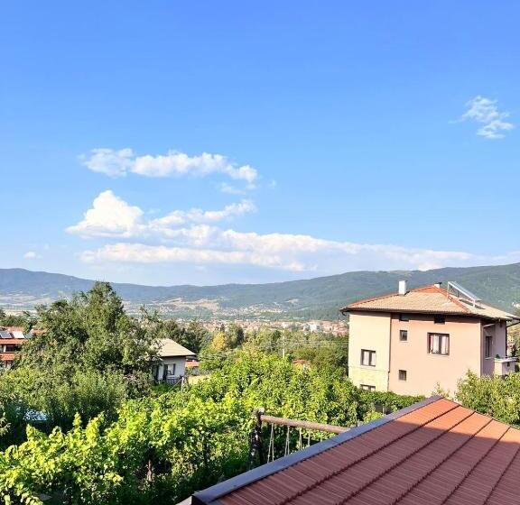 آپارتمان 1 خوابه با چشم‌انداز, къща за гости мурите