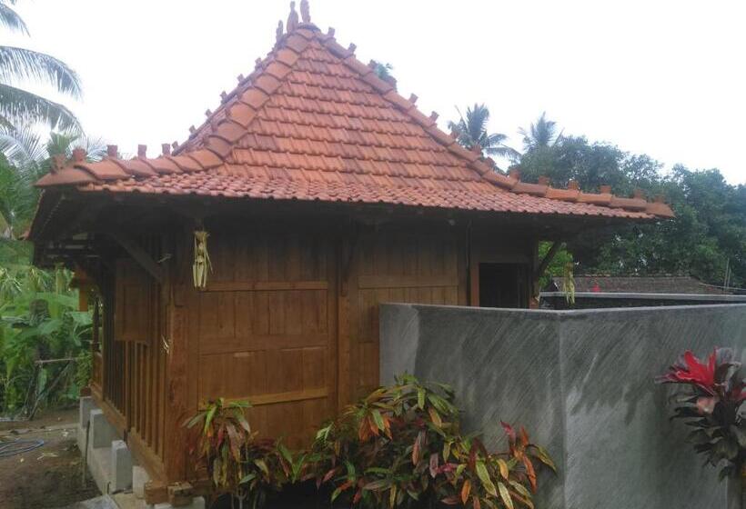 חדר סטנדרט, Uma Nirmala Aling Aling