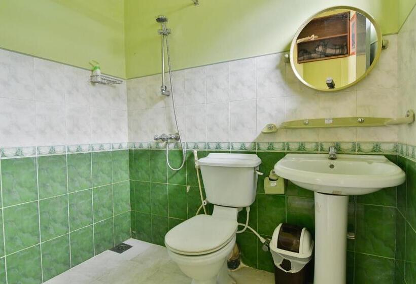 スイート（家族用）, Expeditor Kandy