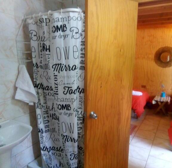 Номер Стандарт Вид на Озеро, Volcano & Lake Family Hostel