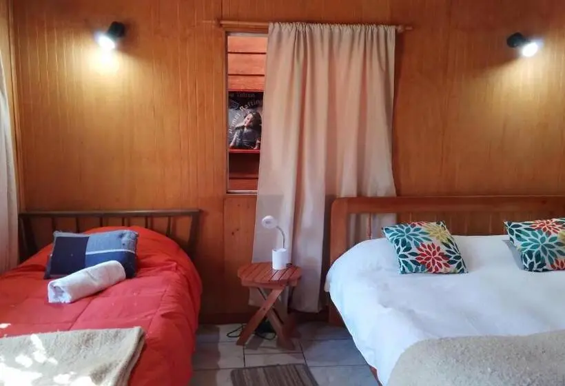 اتاق استاندارد سه نفره, Volcano & Lake Family Hostel