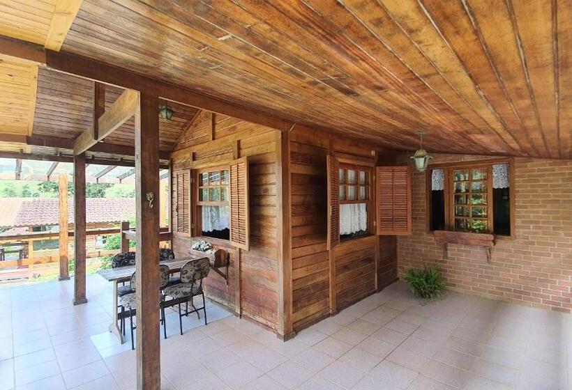 침실 2개 주택, Chales Edelweiss