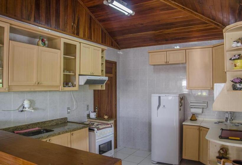 침실 2개 주택, Chales Edelweiss