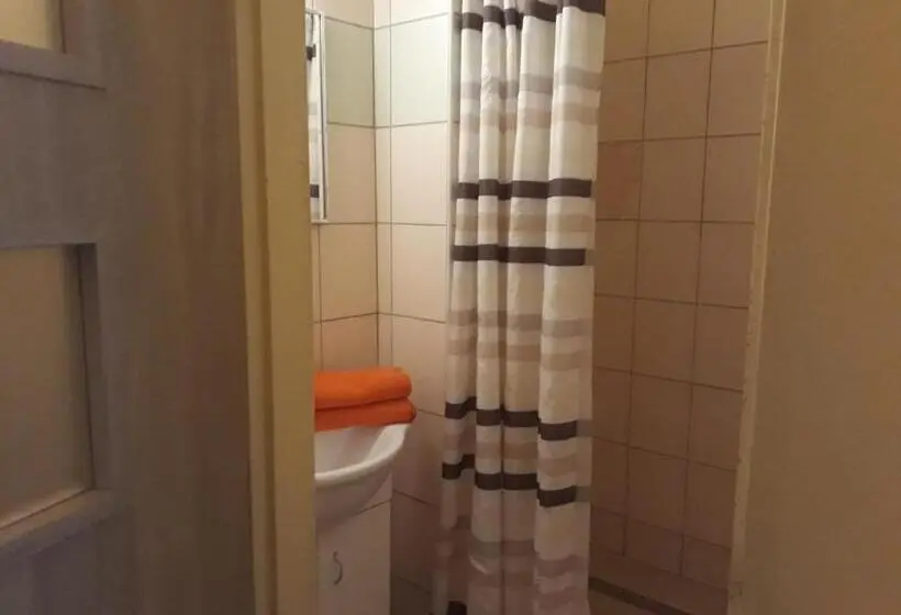 Sviitti Jokinäkymä, Penzion Přívoz