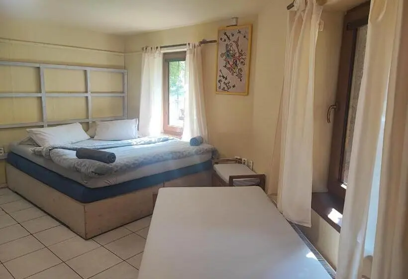 Standard Triple Room with Terrace, Penzion Přívoz