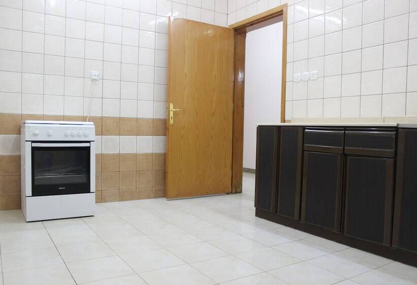 Апартаменты 3 Спальни, Al Eairy Furnished Apartments Al Baha 2