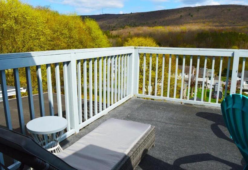 Люкс с гидромассажем, Mountain View Suites