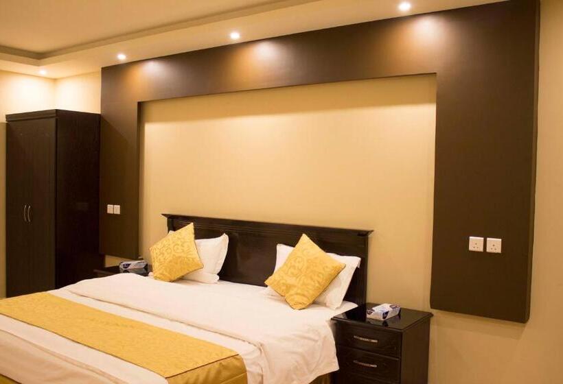 דירת שני חדרים, Dosh