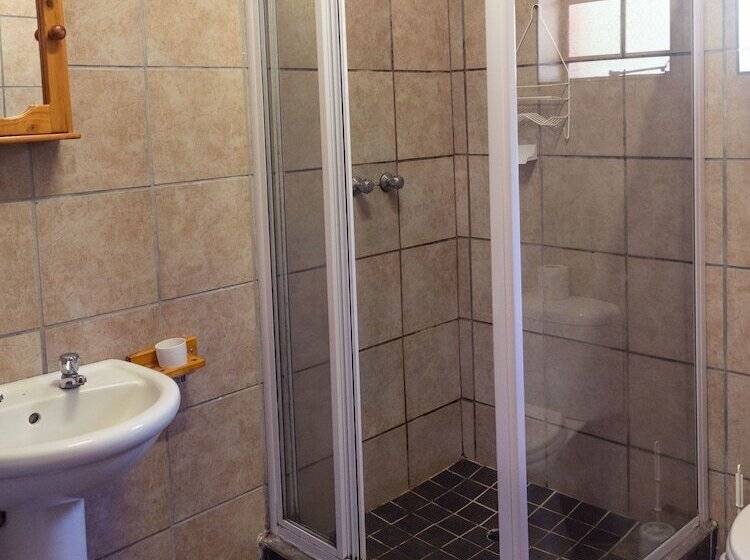 בקתת חדר, Hartbeespoort Holiday Resort