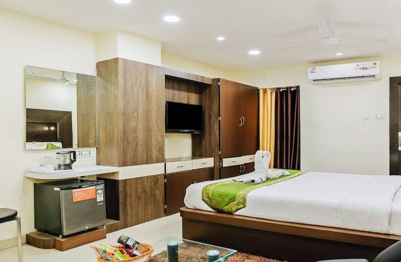 Camera Deluxe, Treebo Trend Citi Inn