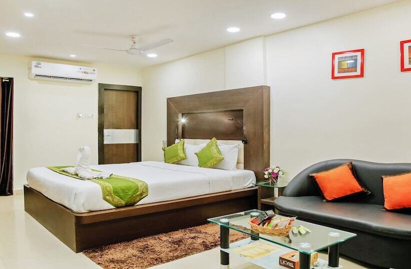 Camera Deluxe, Treebo Trend Citi Inn