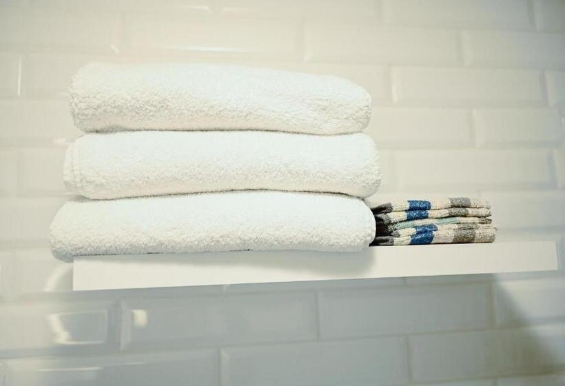 غرفة قياسية سرير كينج, Edison S Inn And The Perth County Inn   2 Beautiful Boutique Inns On The Same Block