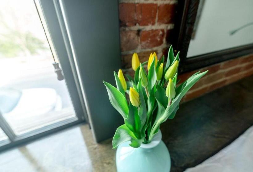 غرفة قياسية مطلّة علي الحديقة, Edison S Inn And The Perth County Inn   2 Beautiful Boutique Inns On The Same Block