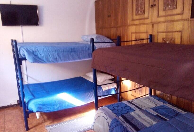 패밀리 룸 공용 욕실, Hostel Del Prado