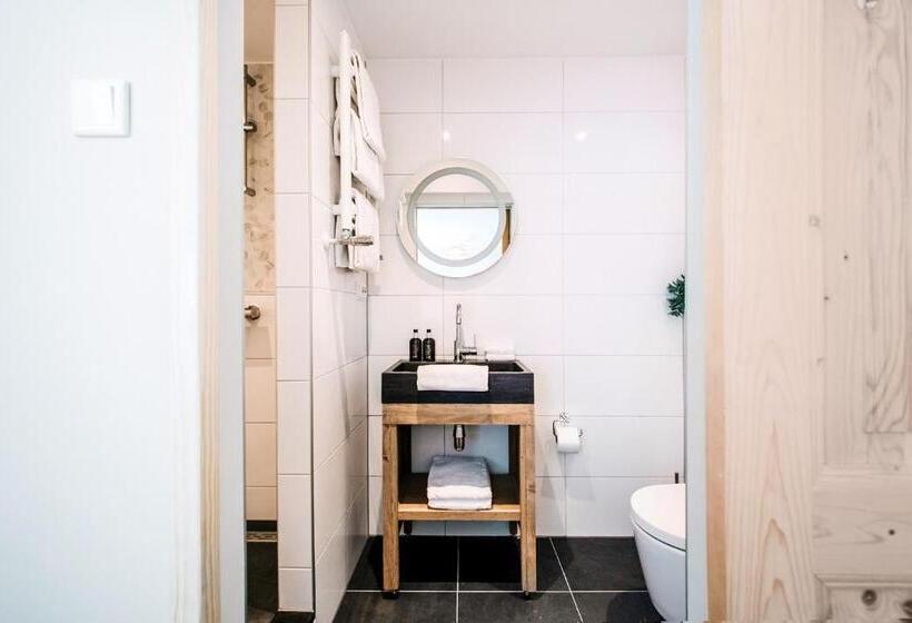 スタンダードスタジオ, Boulevard 5