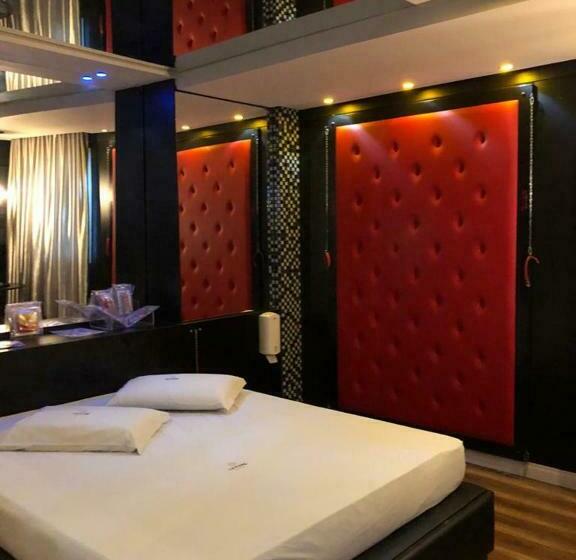 Quarto Deluxe, Le Parc Motel