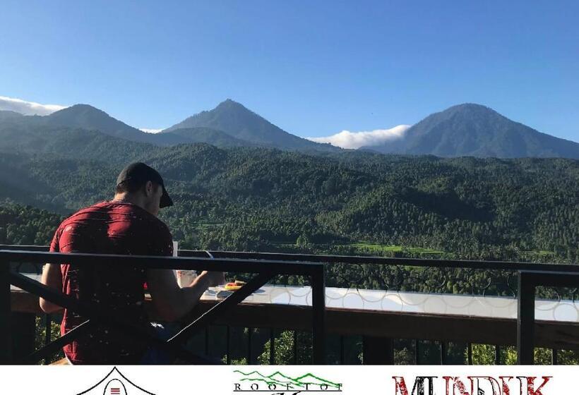 バルコニー付きスタンダードルーム, Umah De Madya & Rooftop De Madya