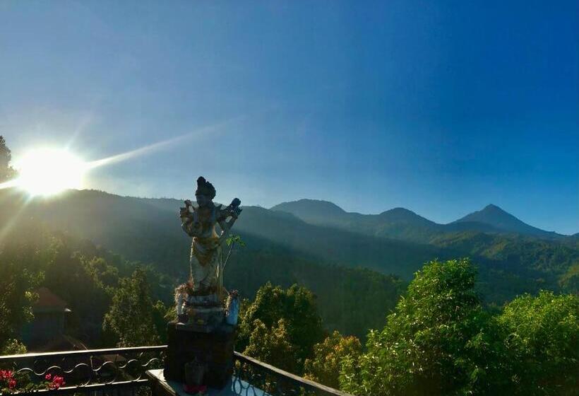 バルコニー付きスタンダードルーム, Umah De Madya & Rooftop De Madya