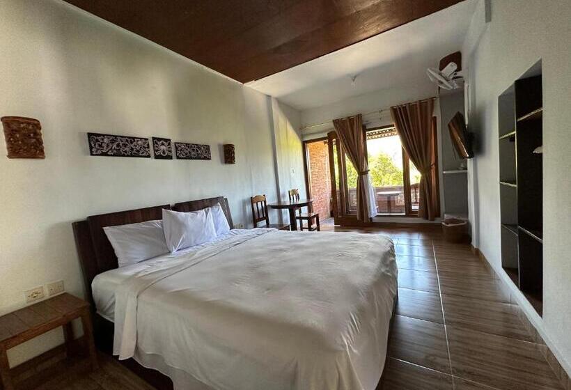 デラックススタジオ, Umah De Madya & Rooftop De Madya