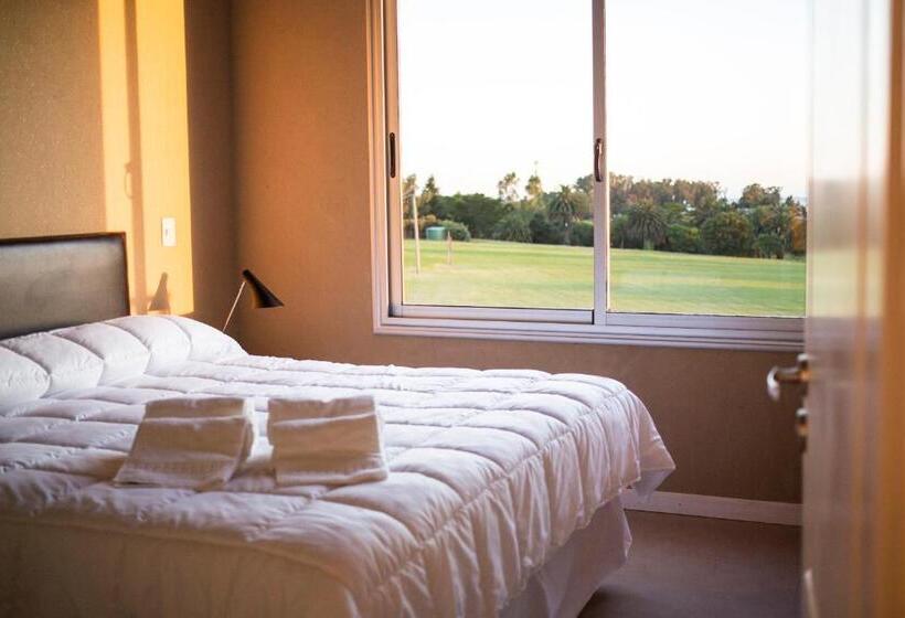 آپارتمان 1 خوابه, Lomas Del Real Apart