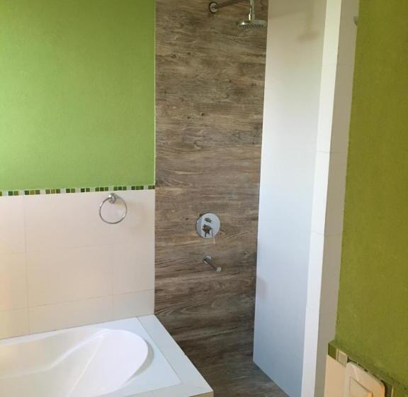 آپارتمان 1 خوابه, Lomas Del Real Apart