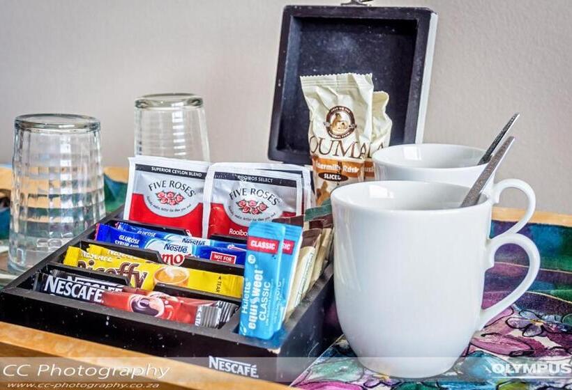 Люкс Кровать Кинг, Albatros Guest House, Margate, South Africa