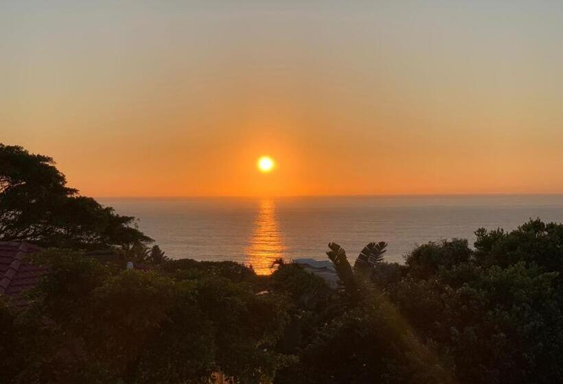 Люкс Кровать Кинг, Albatros Guest House, Margate, South Africa