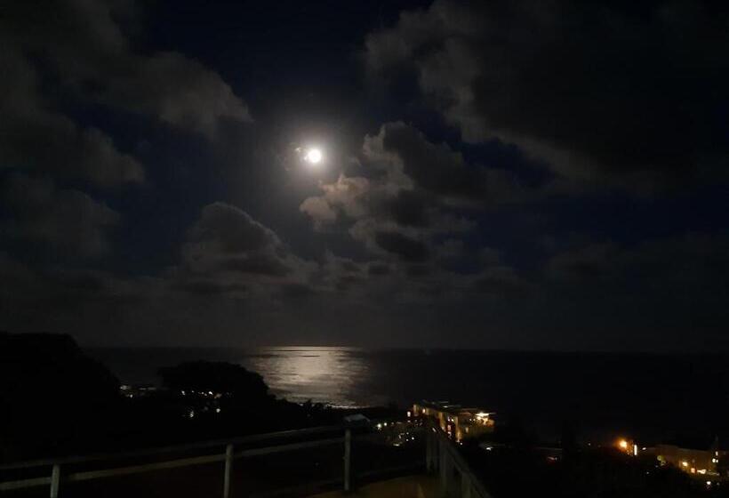 Семейный Номер Вид на Море, Albatros Guest House, Margate, South Africa