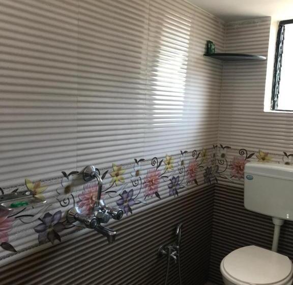 Quarto Economy, All Seasons Guest House