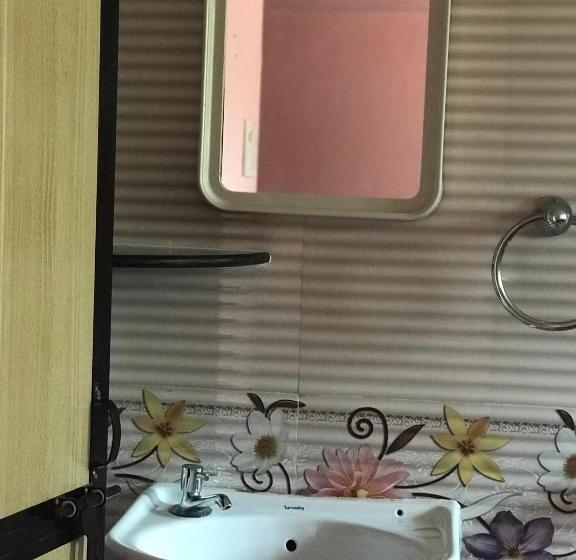 Quarto Economy, All Seasons Guest House