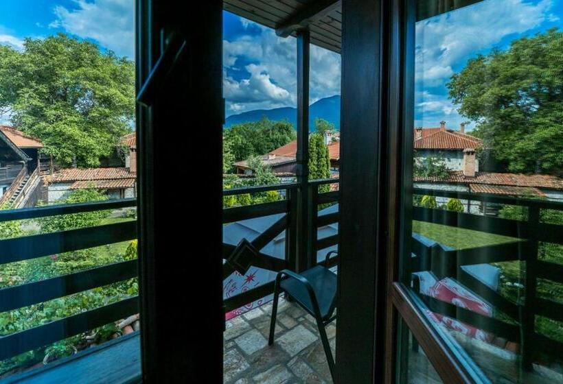 스탠다드 발코니 룸, Kadiyata Guest House