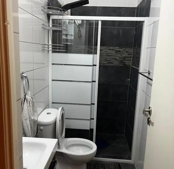 استودیو استاندارد با بالکن, Xanthis Hostel Nicosia City Centre