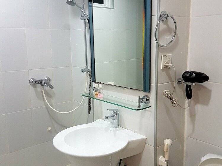 غرفة ديلوكس ثلاثية, Express Inn At Hulhumale