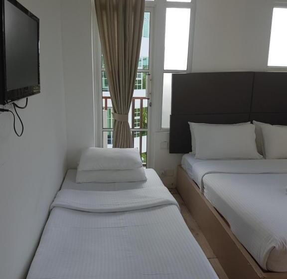 غرفة ديلوكس ثلاثية, Express Inn At Hulhumale