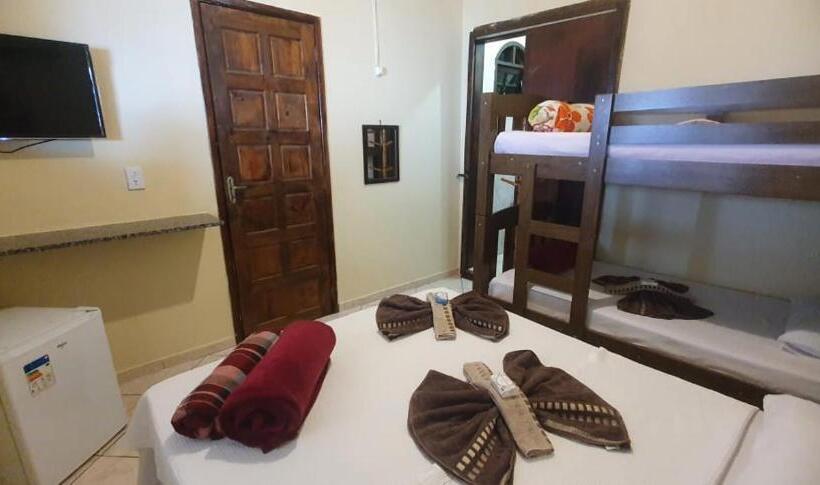 4인용 스탠다드 룸, Suítes Pouso Do Sol