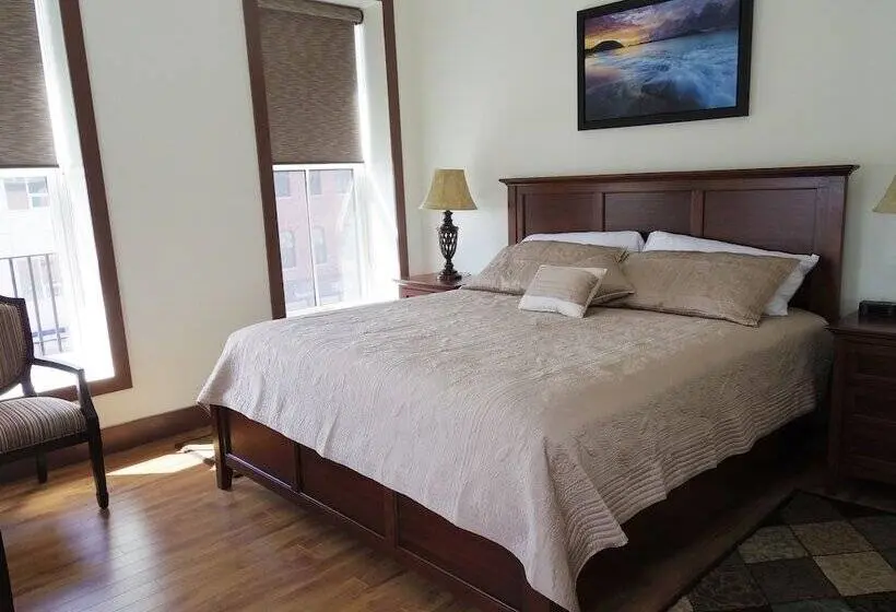 استودیوی لوکس, Water Suites