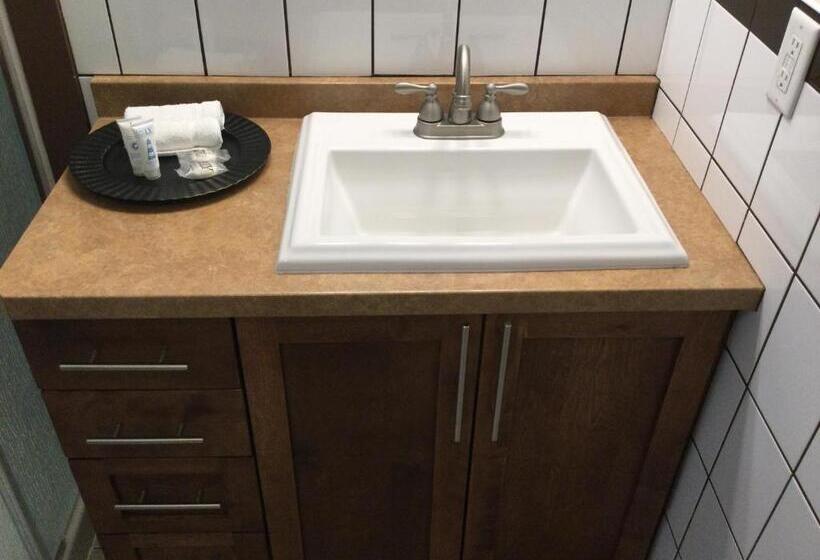 Deluxe Studio, Water Suites