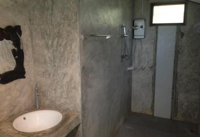 חדר סטנדרט, Monkeaw And Climber S Camp