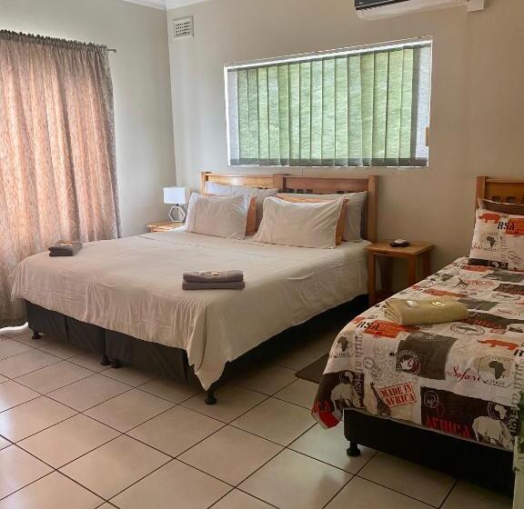 غرفة عائلية, Acquila Guest House