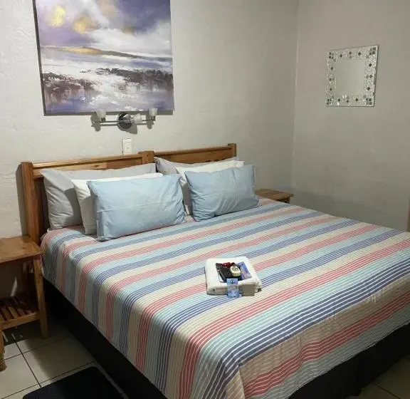 اتاق استاندارد, Acquila Guest House